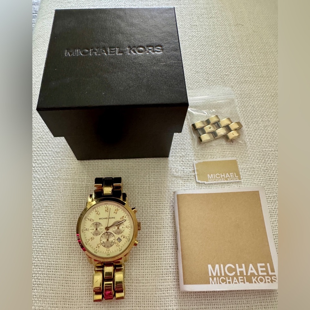 Michael Kors Women's Gold Tone Chronograph Watch - Gold - Picture 7 of 10